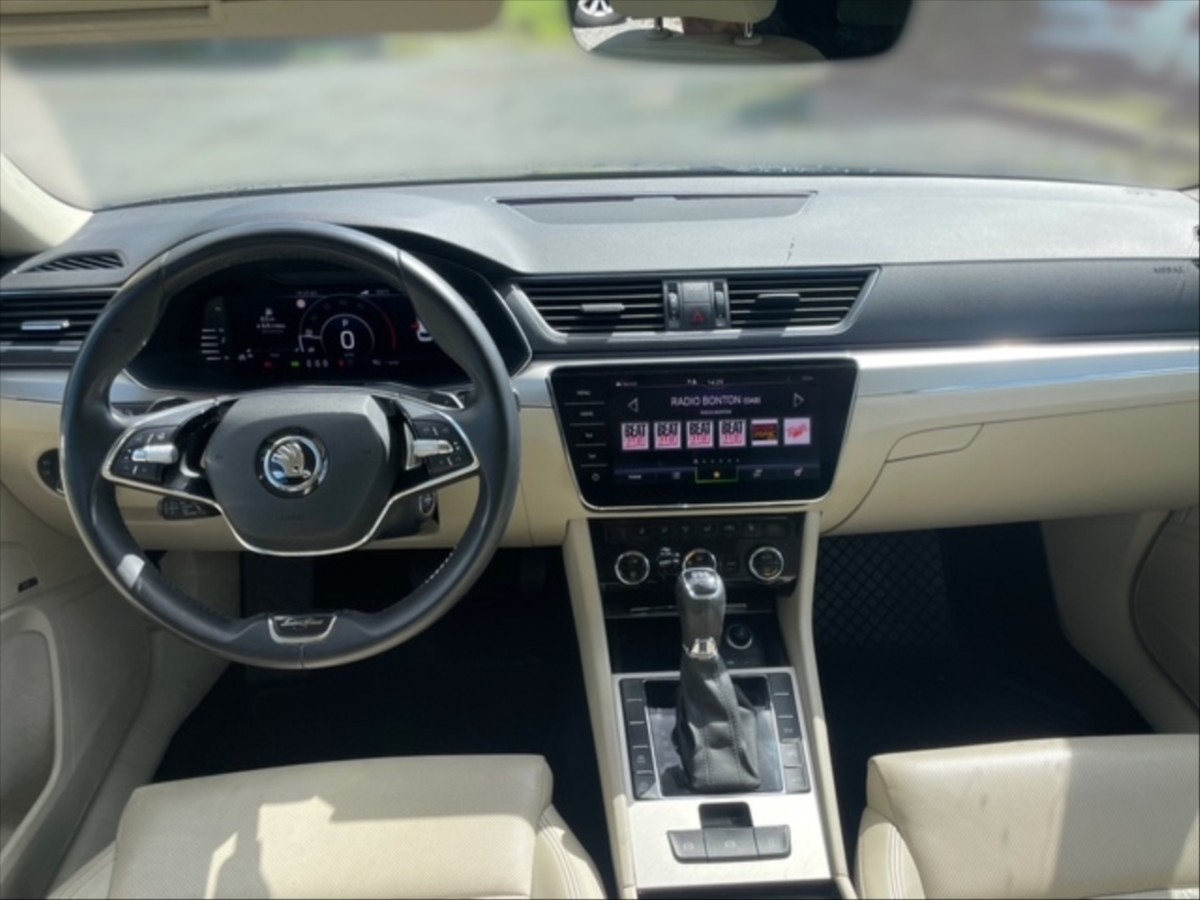 Škoda Superb