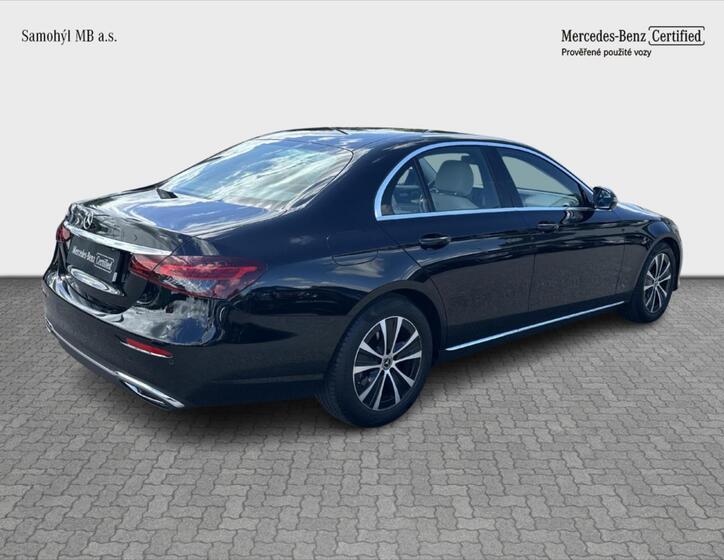 Mercedes-Benz Třídy E 5