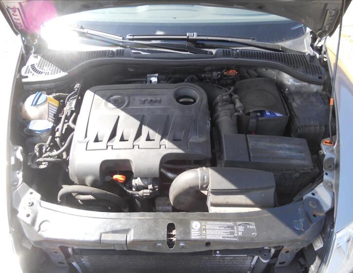 Škoda Octavia 21