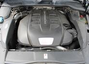 Porsche Cayenne 26