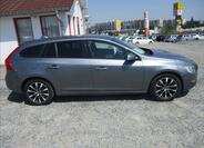 Volvo V60 4