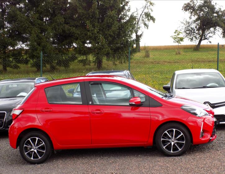 Toyota Yaris 7