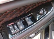 Jeep Grand Cherokee 19