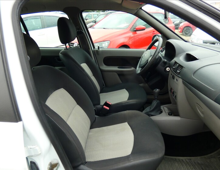 Renault Thalia 10