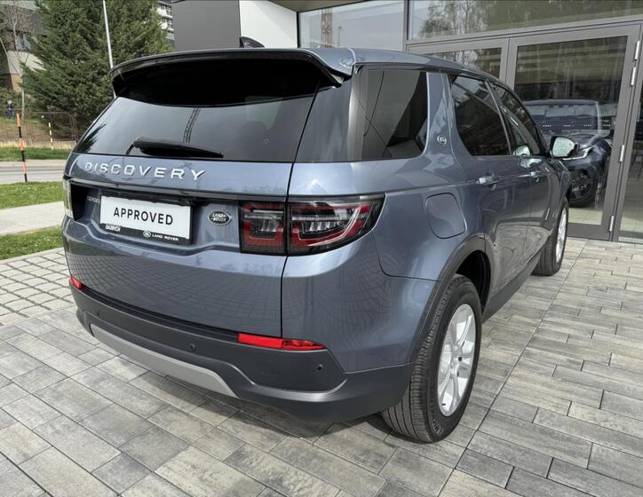 Land Rover Discovery Sport 5