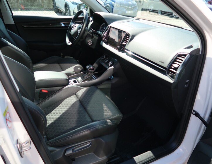 Škoda Karoq 12