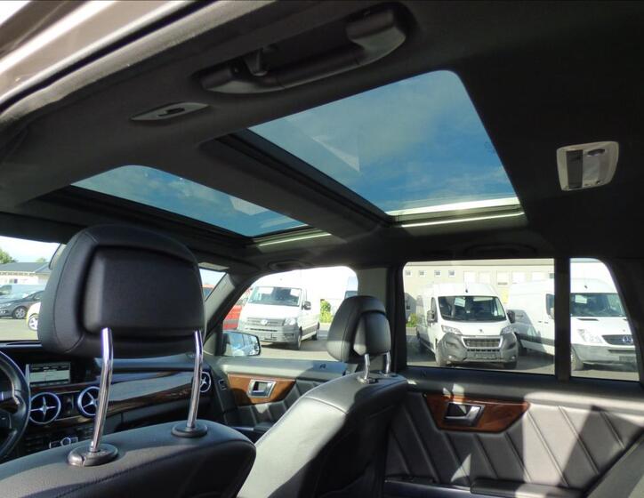 Mercedes-Benz GLK 52