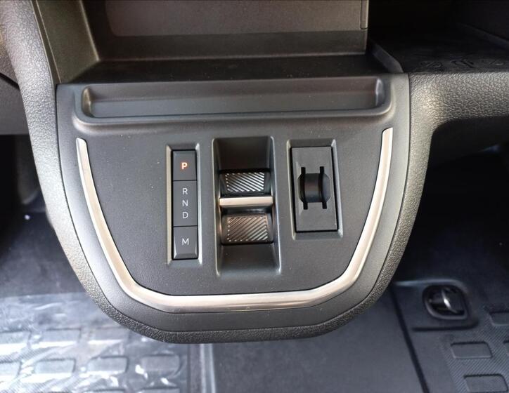 Toyota ProAce 14