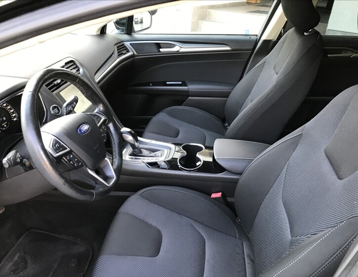 Ford Mondeo 8