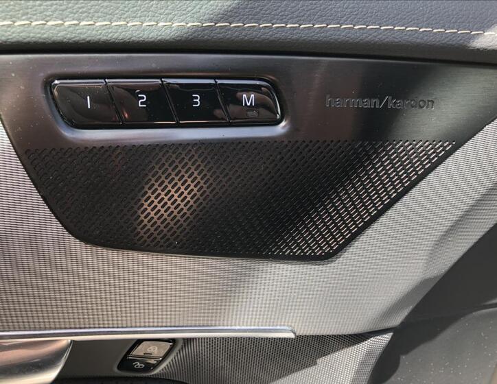 Volvo XC90 18