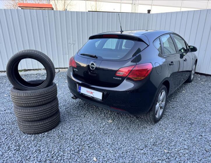 Opel Astra 43
