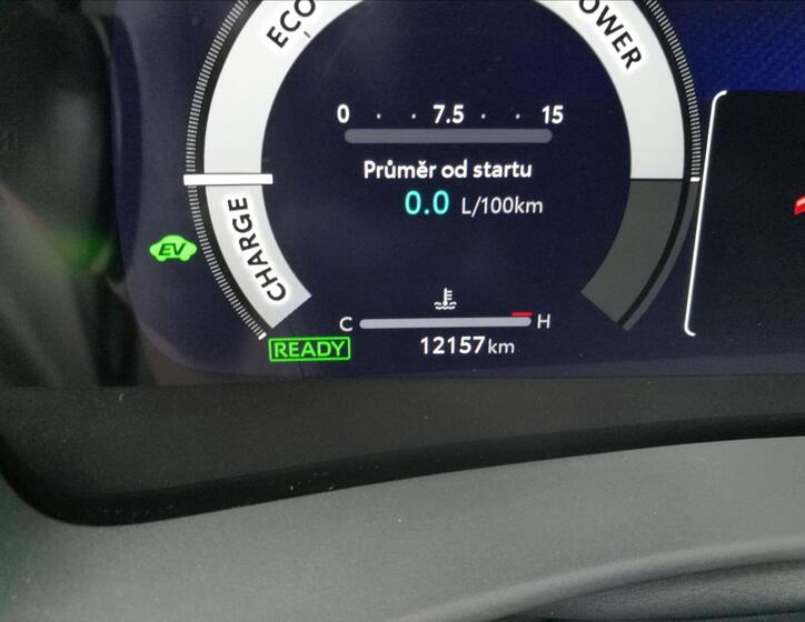 Toyota C-HR 6