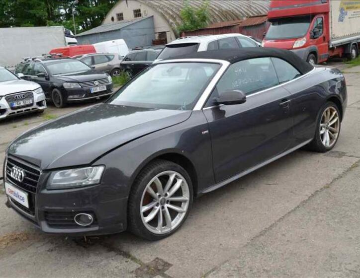 Audi A5 1
