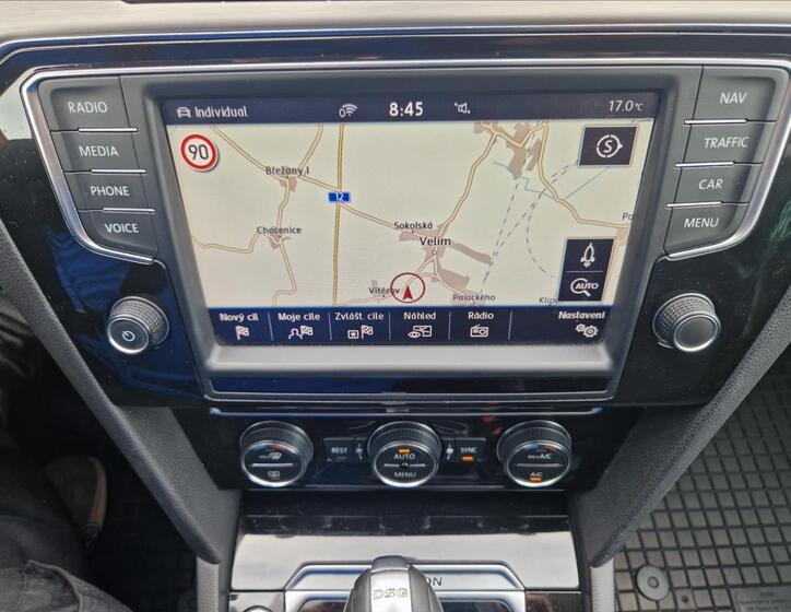 Volkswagen Passat 37