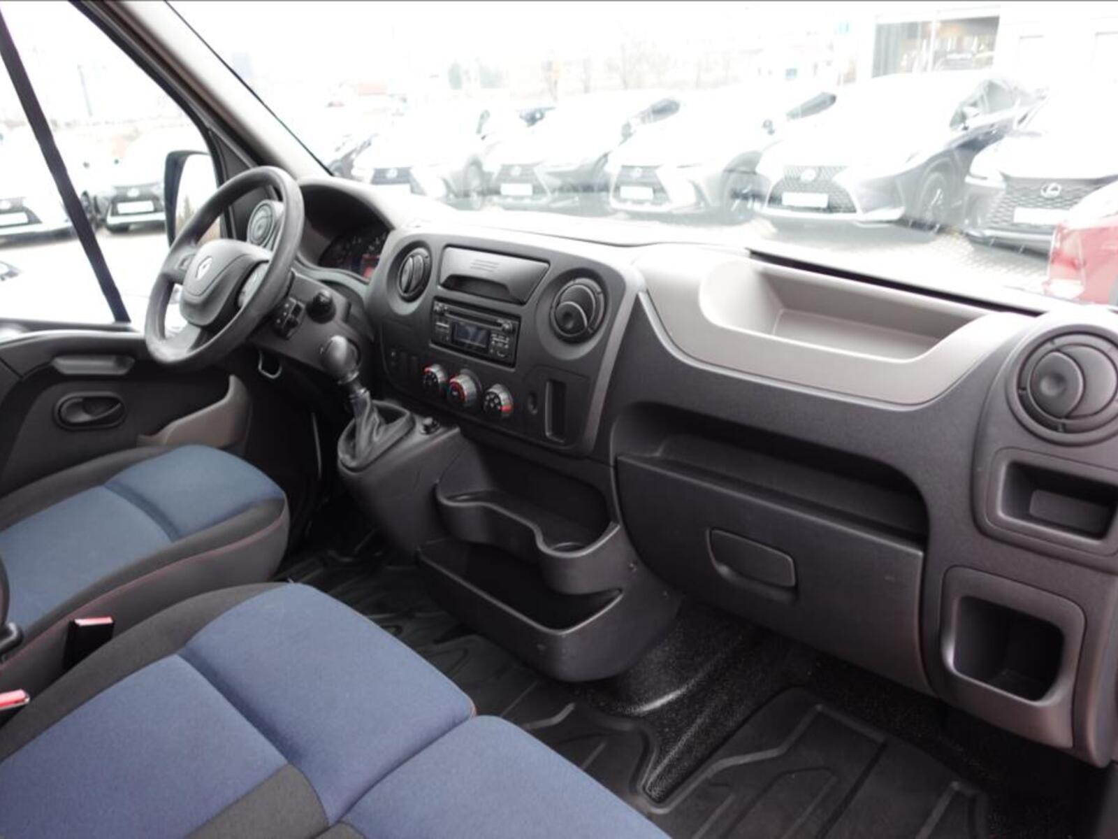 Renault Master 10