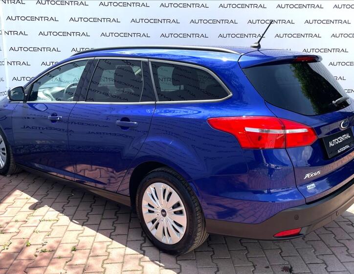 Ford Focus 6