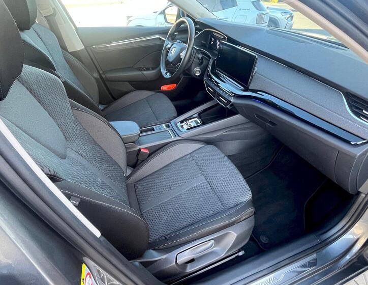Škoda Octavia 12