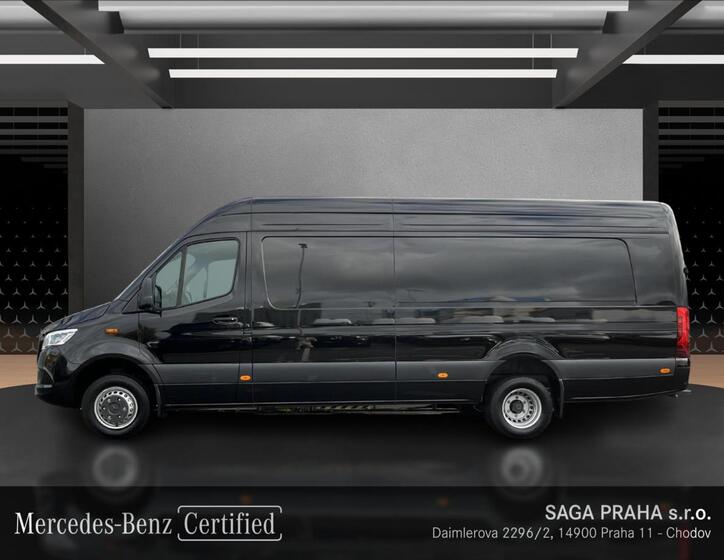 Mercedes-Benz Sprinter 2