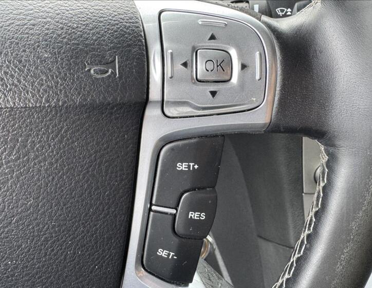 Ford Galaxy 36