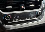 Toyota Corolla 16