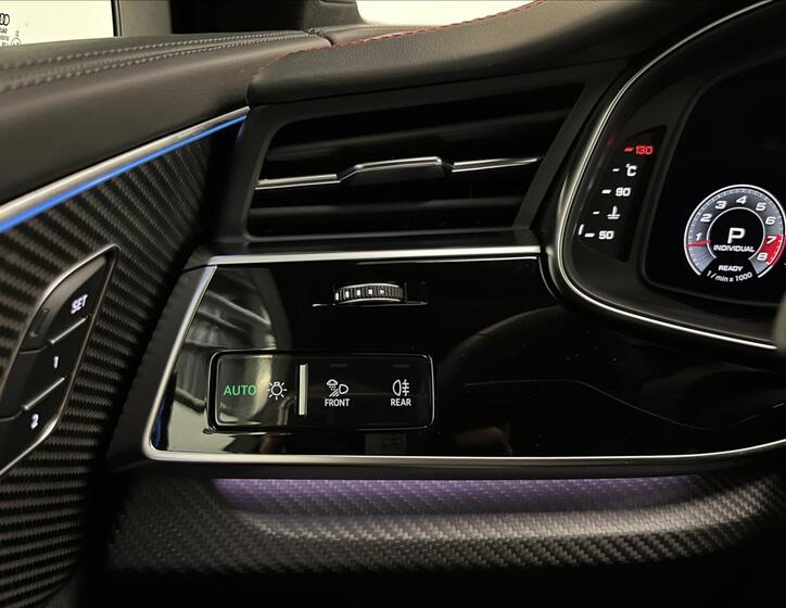 Audi SQ7 22
