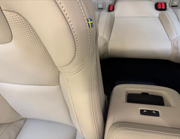 Volvo XC60 16