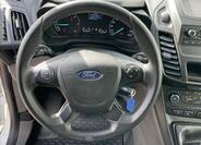 Ford Transit Connect 8