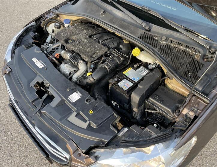 Peugeot 301 39