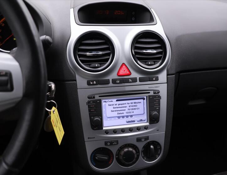 Opel Corsa 22