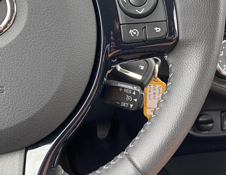 Toyota Yaris 21