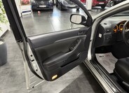 Toyota Avensis 6