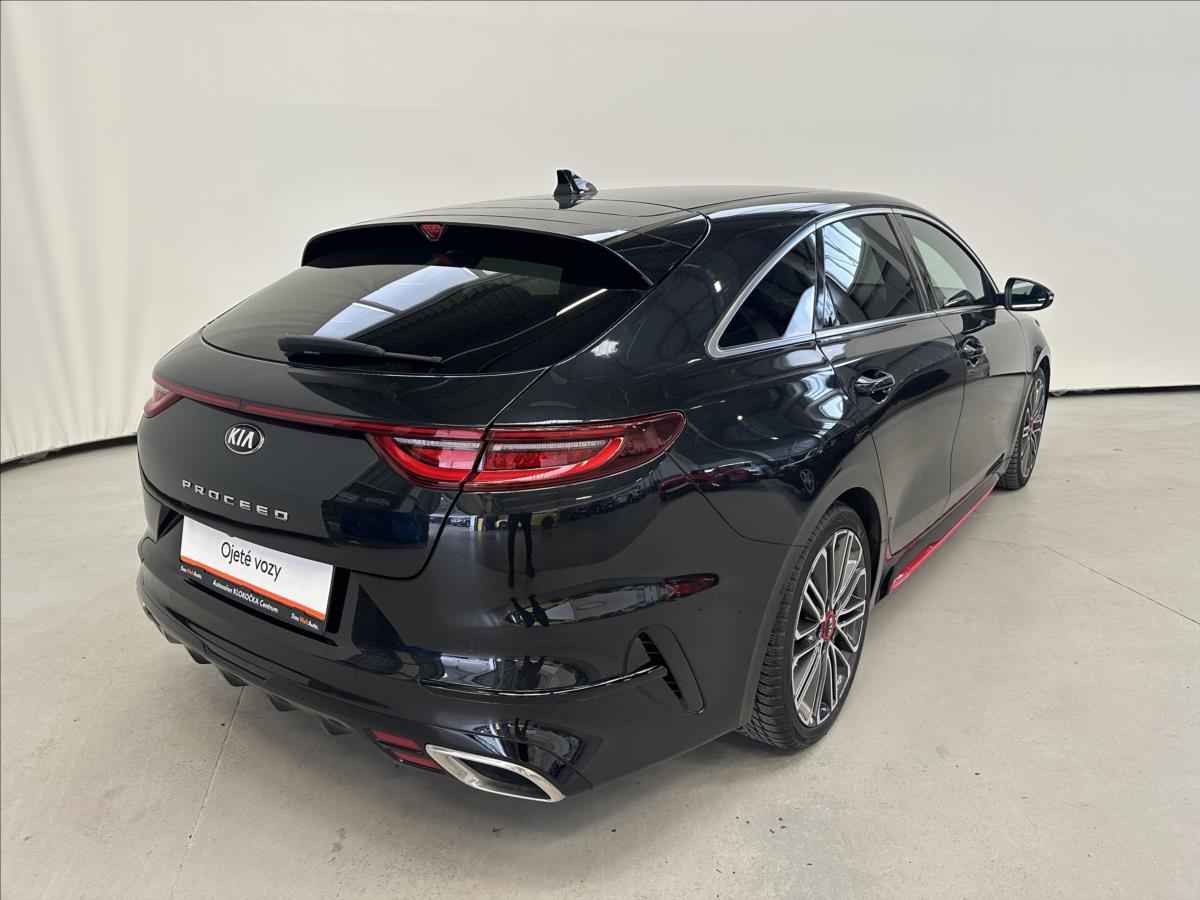 KIA ProCeed