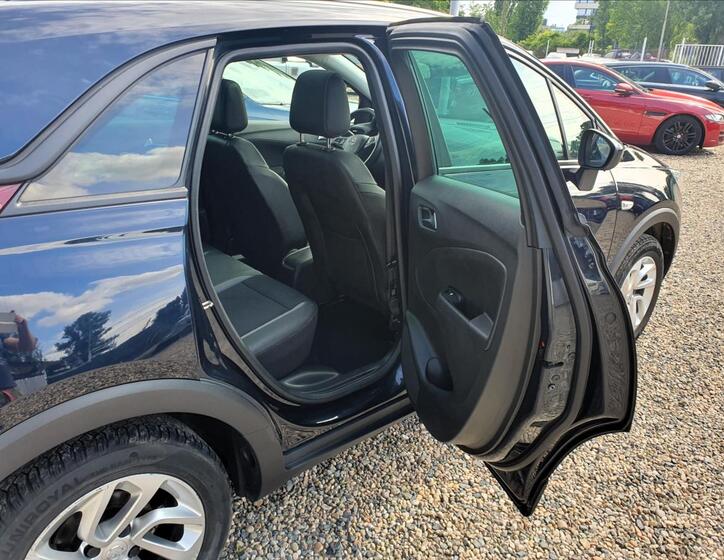 Opel Crossland X 14