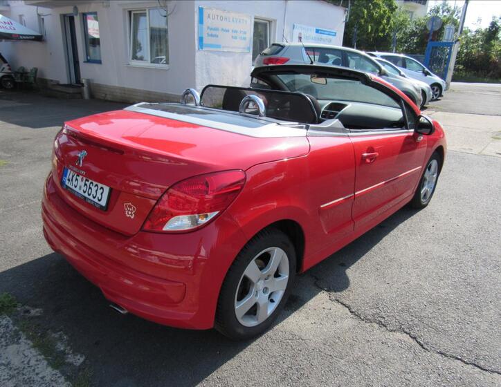 Peugeot 207 4