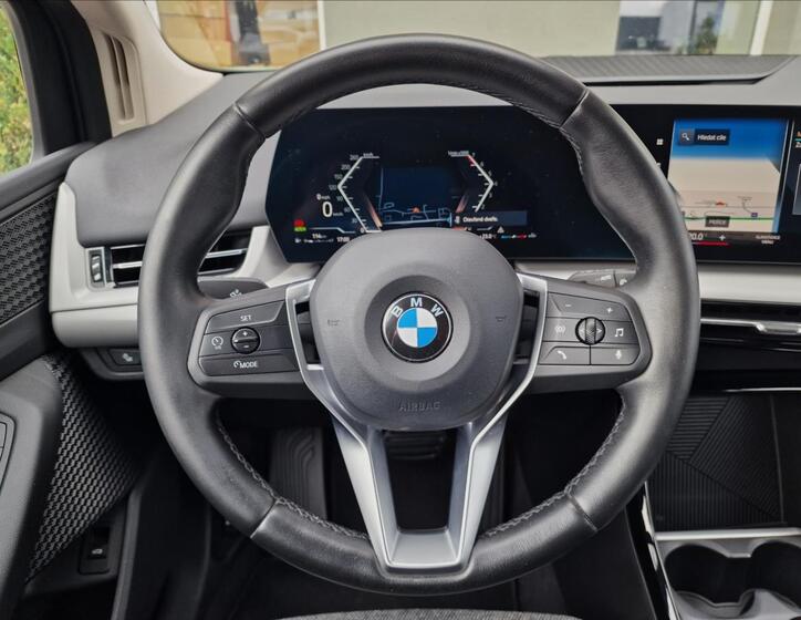 BMW Řada 2 21