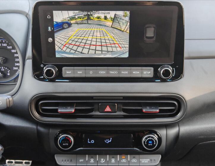 Hyundai Kona 24