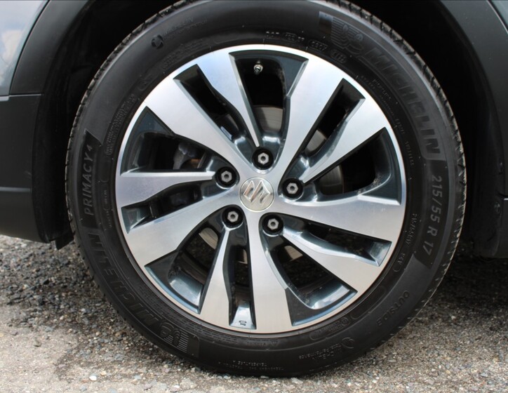 Suzuki SX4 S-Cross 31