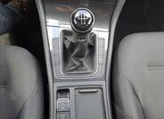 Volkswagen Golf 16