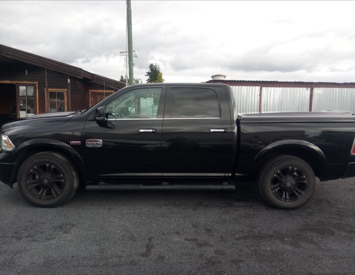 Dodge RAM 7