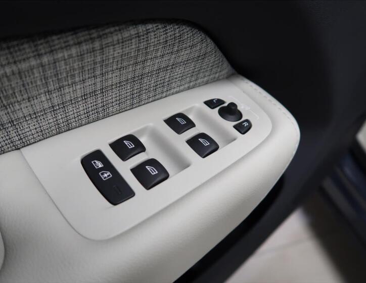 Volvo XC60 18