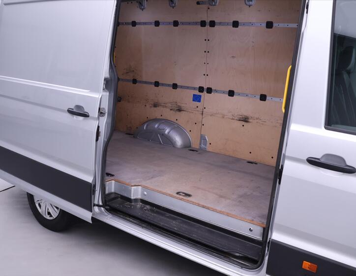 Volkswagen Crafter 12