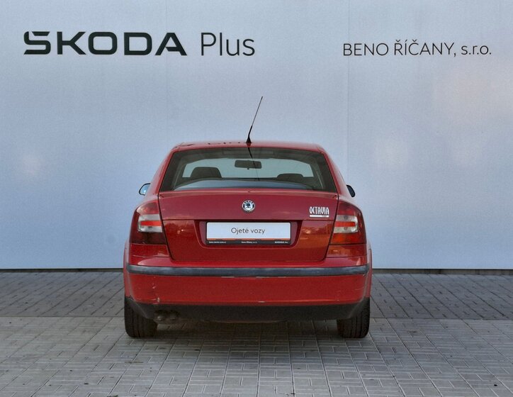 Škoda Octavia 12