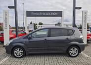 Toyota Corolla Verso 3