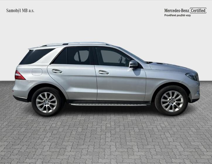Mercedes-Benz Třídy M 6