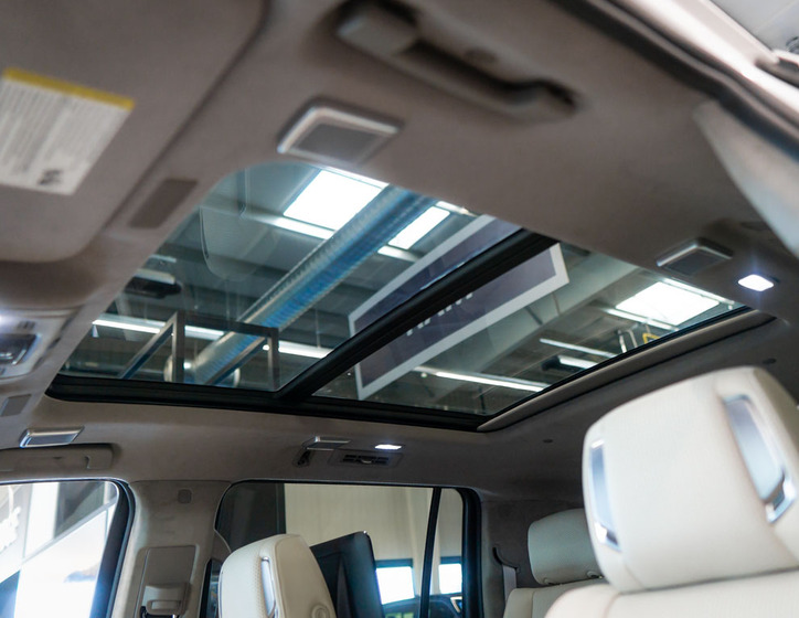 Cadillac Escalade 42