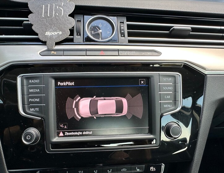 Volkswagen Passat 19