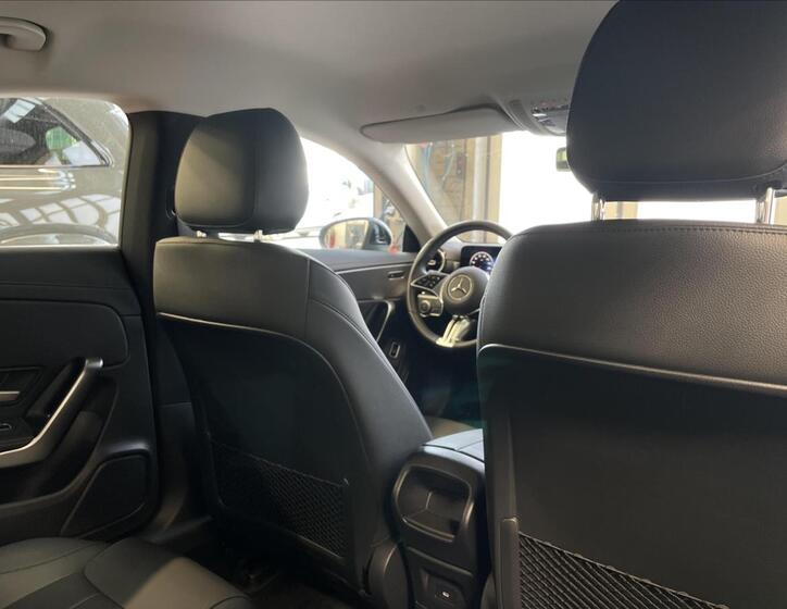 Mercedes-Benz CLA 20