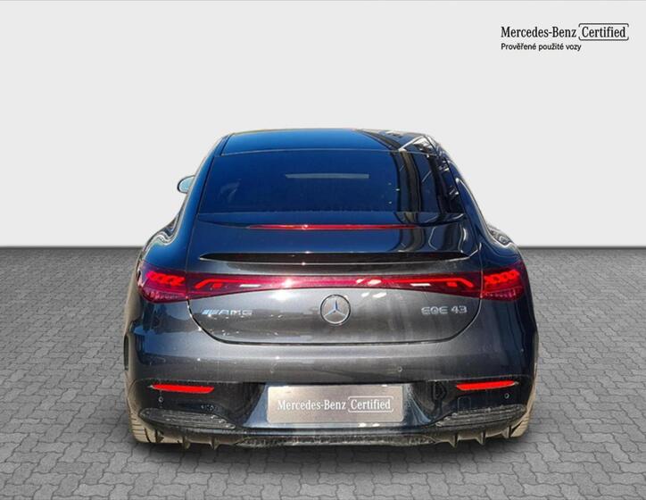 Mercedes-Benz EQE 4