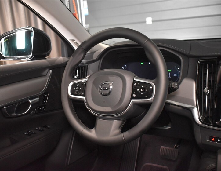 Volvo V90 39