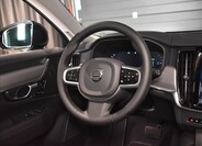 Volvo V90 39